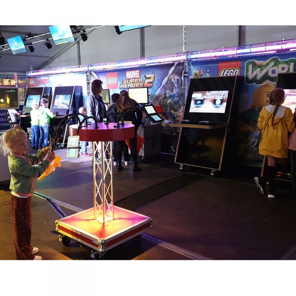 Kinderentertainment inhuren, winkelcentrum promotie, boekingskantoor, mobiele kids acts, entertainmentbureau, workshops voor kinderen, fun game event