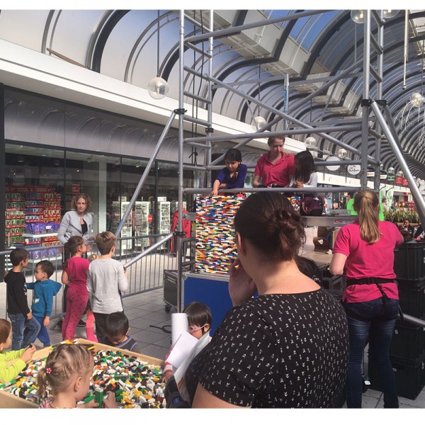 Kinderentertainment inhuren, winkelcentrum promotie, boekingskantoor, mobiele kids acts, entertainmentbureau, workshops voor kinderen, bouwen met lego